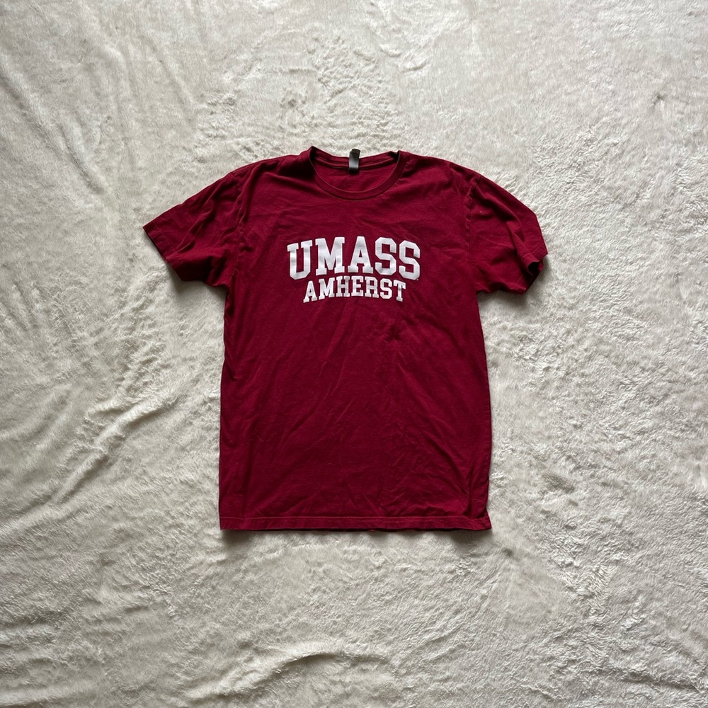umass amherst t-shirt